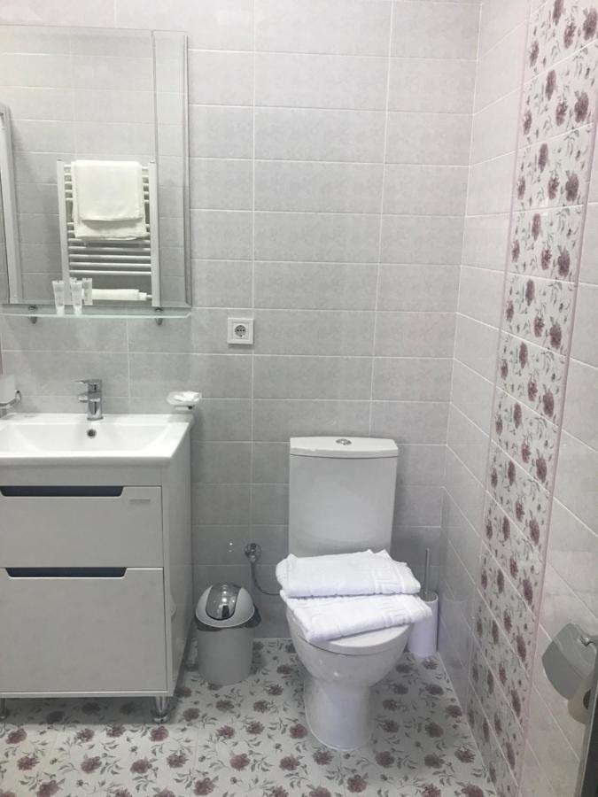 Lileya Hotel Polyana  Luaran gambar