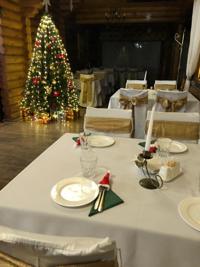 Lileya Hotel Polyana  Luaran gambar